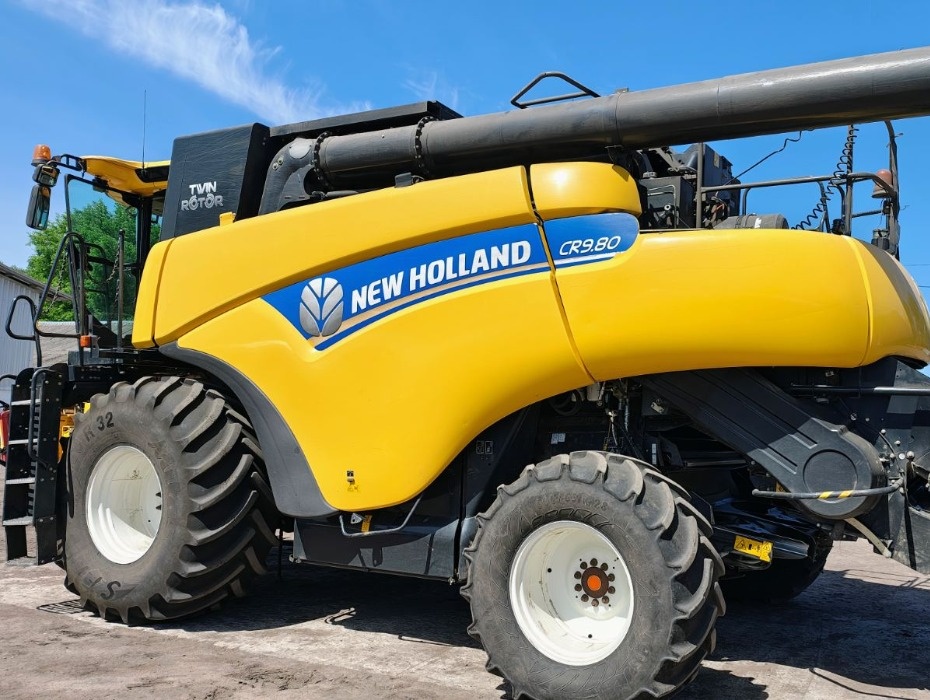 Купити New Holland CR9.80 у Полтавська область - Traktorist.ua