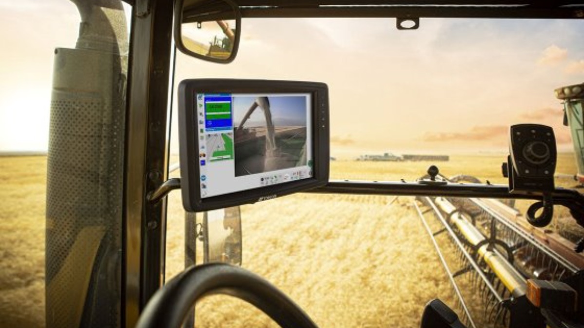 Topcon випустив сенсорні консолі для тракторів XD та XD+ з інтерфейсом ...