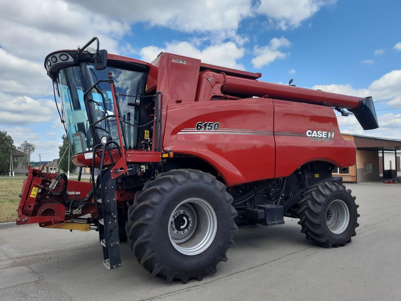3QNlFQLW--case_ih.jpg