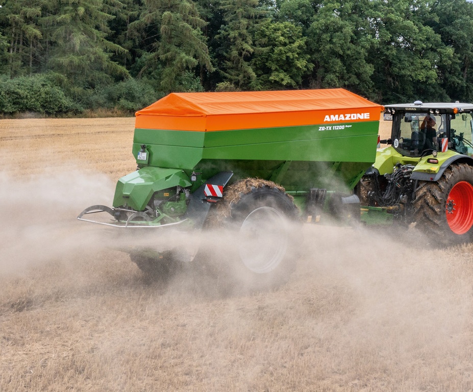 Amazone представив новий комбінований розкидач добрив ZG-TX, який