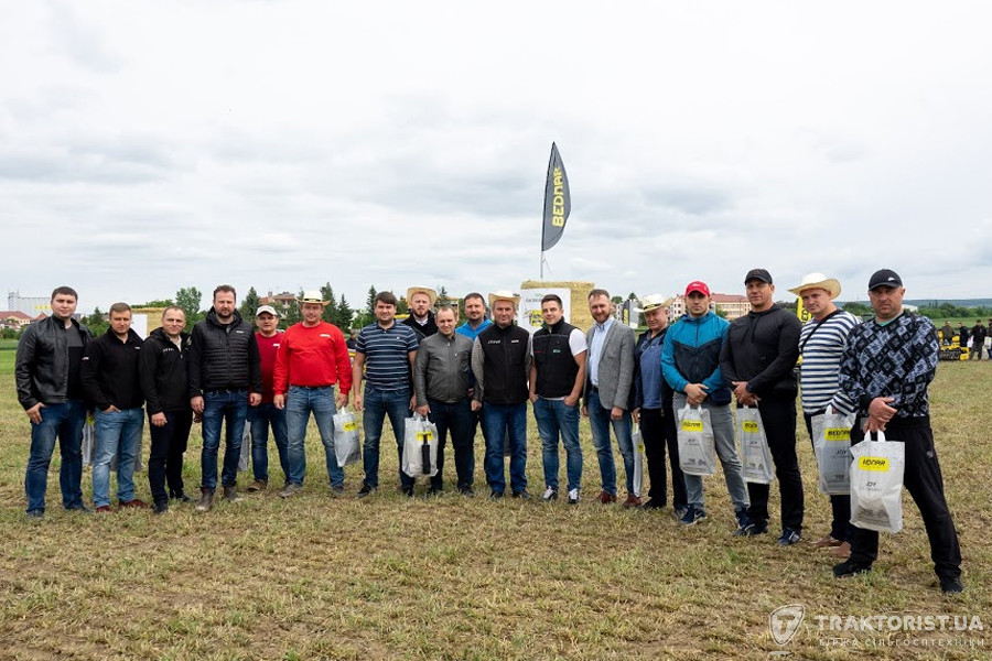 Українська делегація на Дні поля Bednar 2019 Українська делегація на Дні поля Bednar 2019